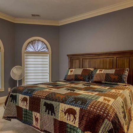 Villa Mountain Bliss: Estate W/ Views~Firepit~Hot Tub~Gburg 5Min~3 Pools Gatlinburg Exterior foto