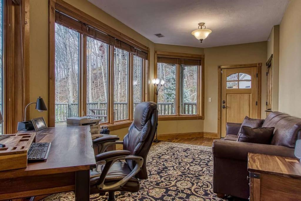 Villa Mountain Bliss: Estate W/ Views~Firepit~Hot Tub~Gburg 5Min~3 Pools Gatlinburg Exterior foto