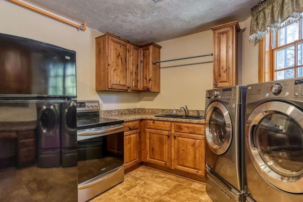 Villa Mountain Bliss: Estate W/ Views~Firepit~Hot Tub~Gburg 5Min~3 Pools Gatlinburg Exterior foto