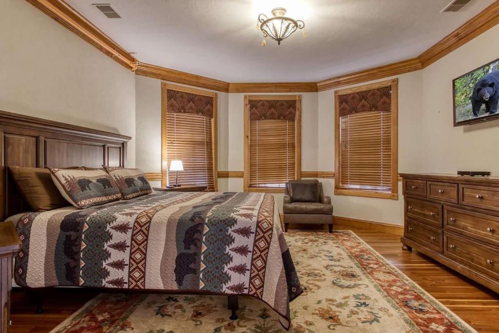 Villa Mountain Bliss: Estate W/ Views~Firepit~Hot Tub~Gburg 5Min~3 Pools Gatlinburg Exterior foto